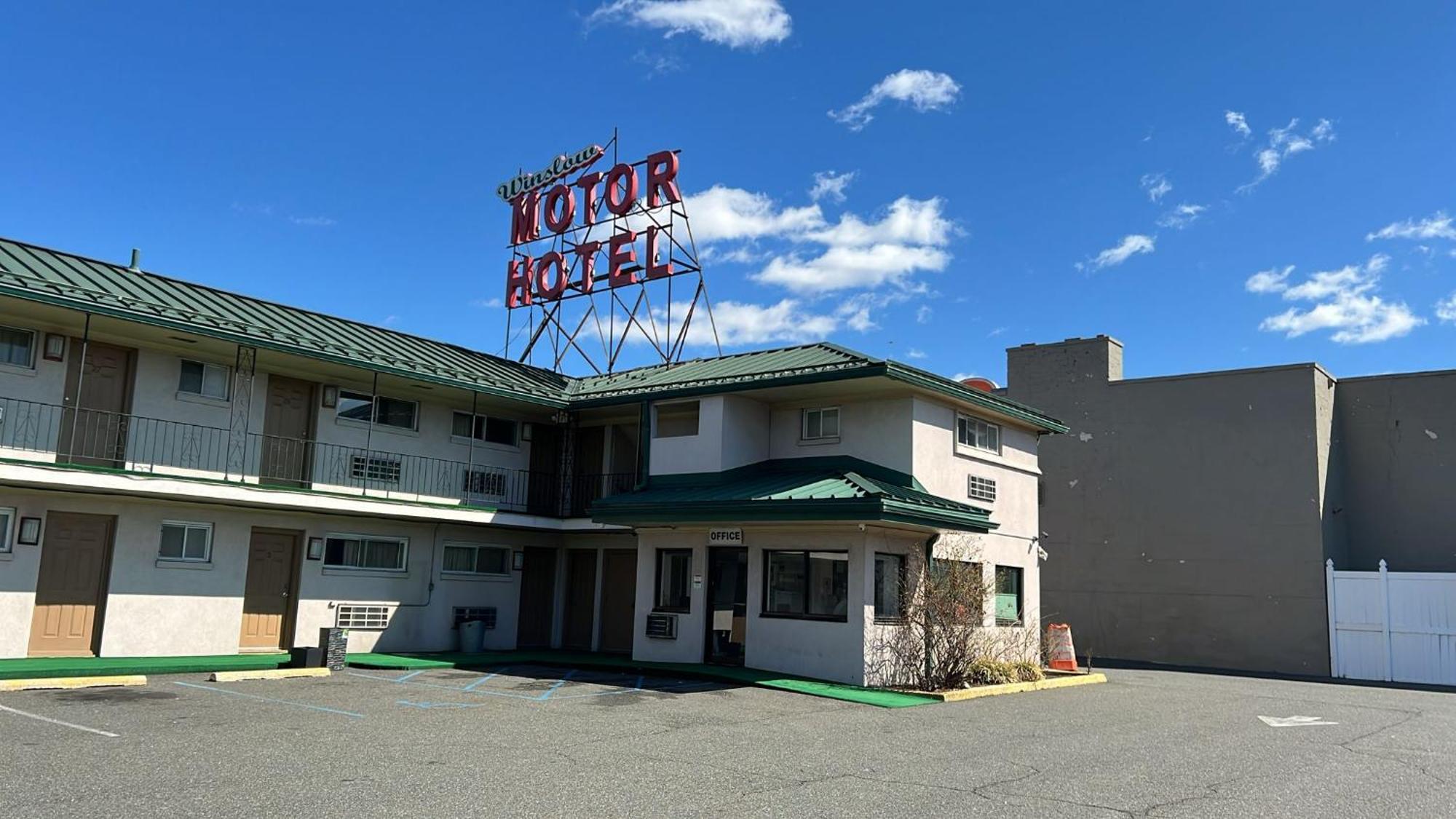 Winslow Motel 林德赫斯特 外观 照片